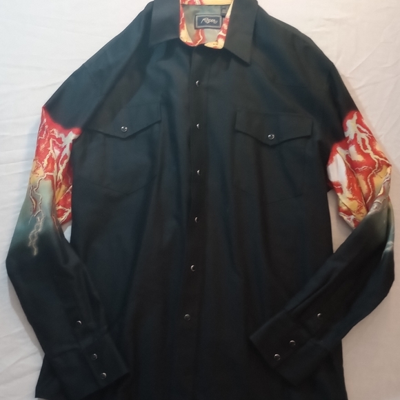 Roper Black Large Used Button Up Shirt Lightning Design - Picture 6 of 6